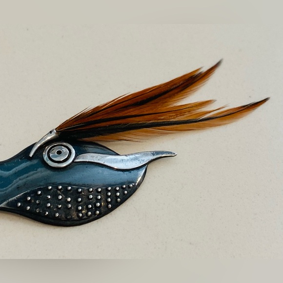 Sterling Silver Antique Bird Real Feather Garnet Stone Pin Brooch - Picture 2 of 5